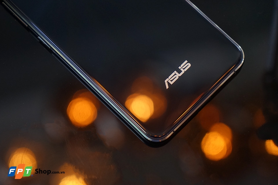 Trên tay Asus ZenFone 3: Thay đổi lớn trong thiết kế và trải nghiệm