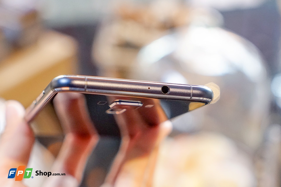 Trên tay Asus ZenFone 3: Thay đổi lớn trong thiết kế và trải nghiệm