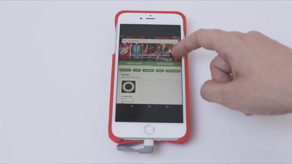Ngắm nhìn chiếc iPhone Ngắm nhìn chiếc iPhone