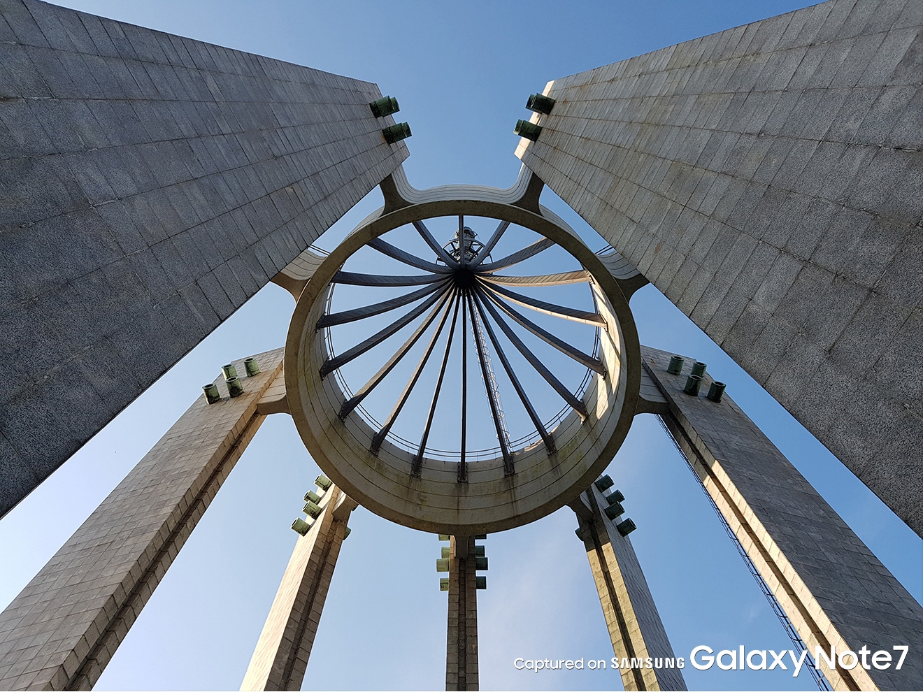 Ngắm nhìn những hình ảnh tuyệt đẹp chụp từ camera Galaxy Note 7