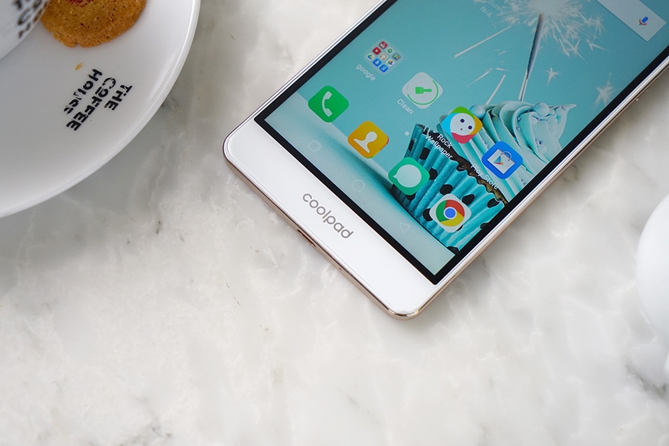 [VIDEO] Trên tay Coolpad Sky 3: Thiết kế trẻ trung - Selfie chuyên nghiệp