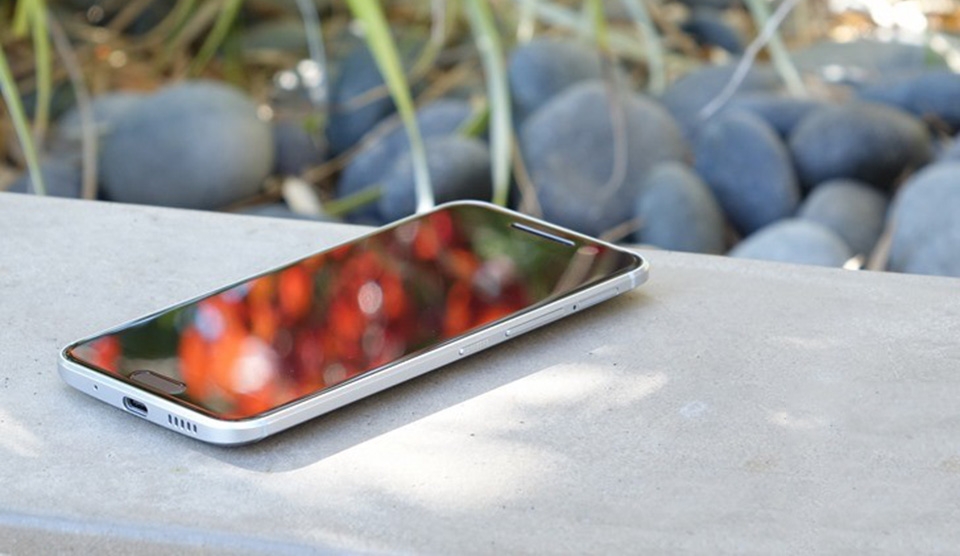 HTC 10 và LG G5 đang không tuân thủ quy chuẩn Type-C HTC 10 và LG G5 đang không tuân thủ quy chuẩn Type-C