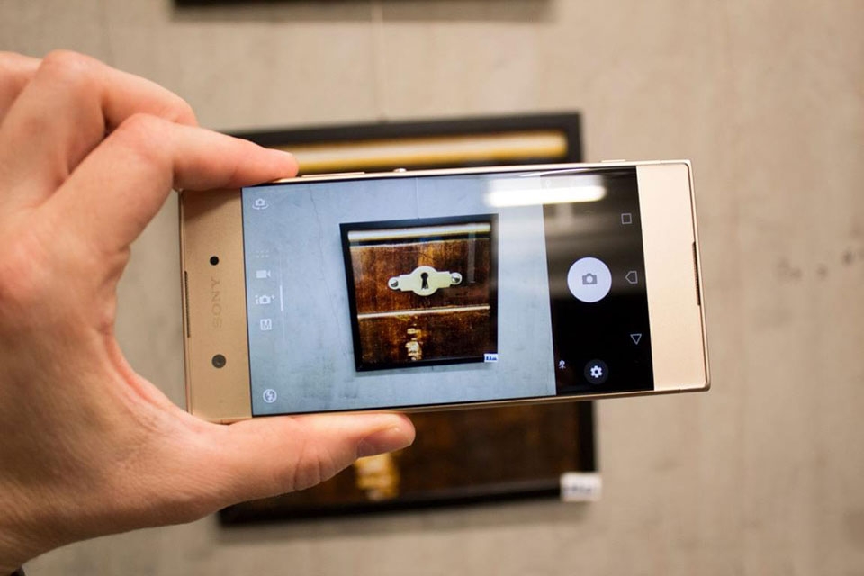Xperia XA1 và Xperia XA