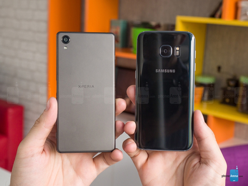 So sánh nhanh Sony Xperia X và Samsung Galaxy S7