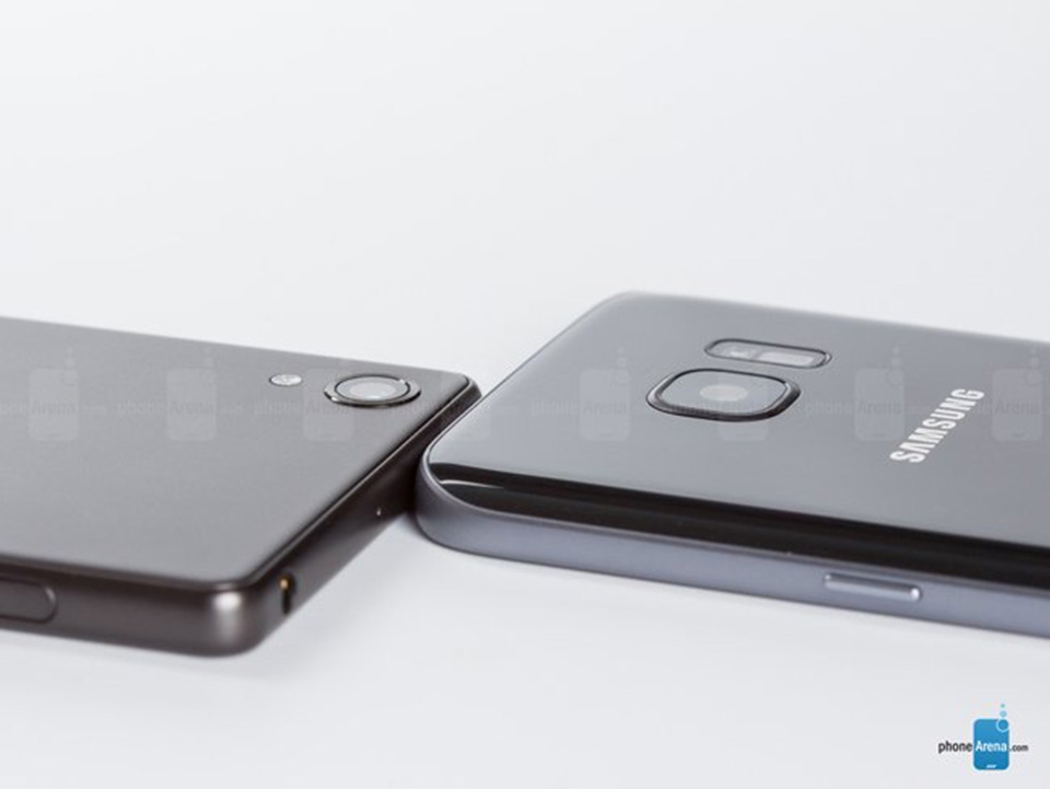 So sánh nhanh Sony Xperia X và Samsung Galaxy S7
