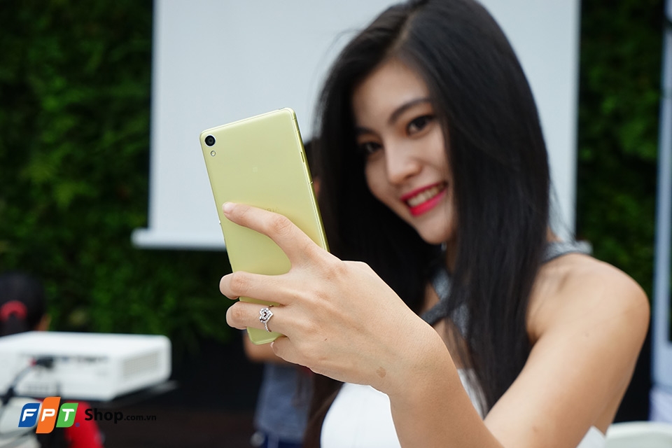 Hình ảnh Tech Offline Sony Xperia X và Xperia XA tại Sài Gòn