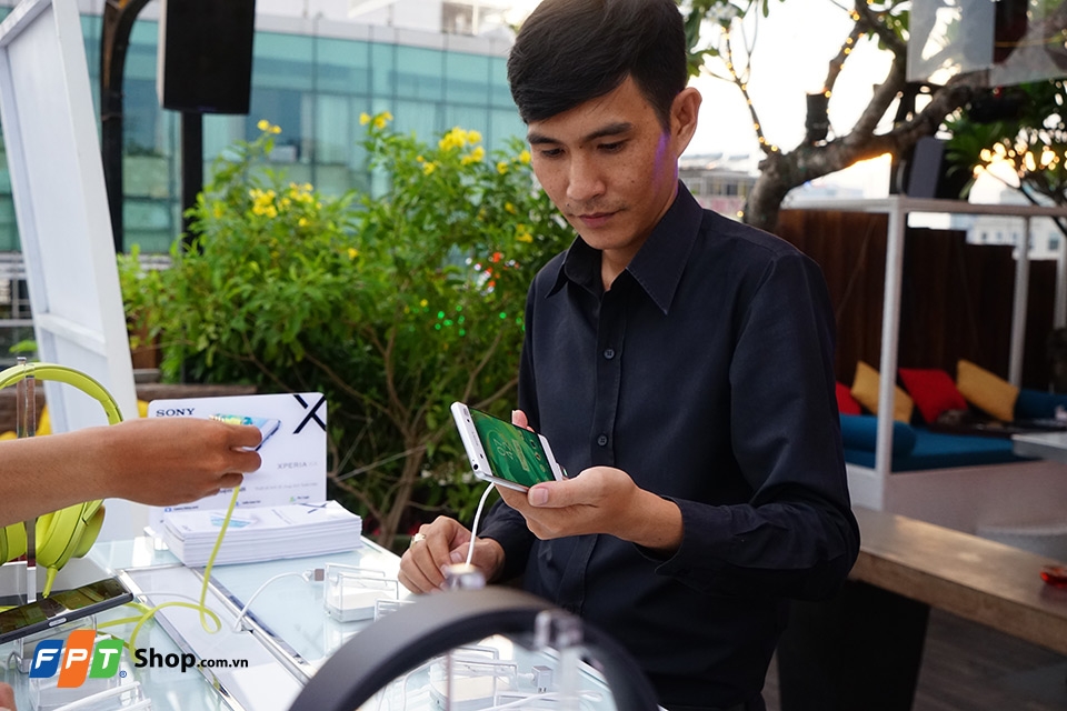 Hình ảnh Tech Offline Sony Xperia X và Xperia XA tại Sài Gòn