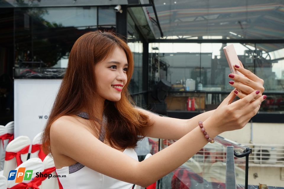 Hình ảnh Tech Offline Sony Xperia X và Xperia XA tại Sài Gòn