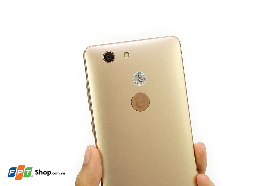 Trên tay Gionee F103 Pro: Thiết kế đẹp, hoàn thiện tốt, màn hình 2.5D