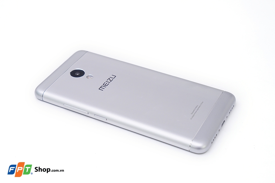 Trên tay ông vua trong phân khúc giá rẻ Meizu M3s