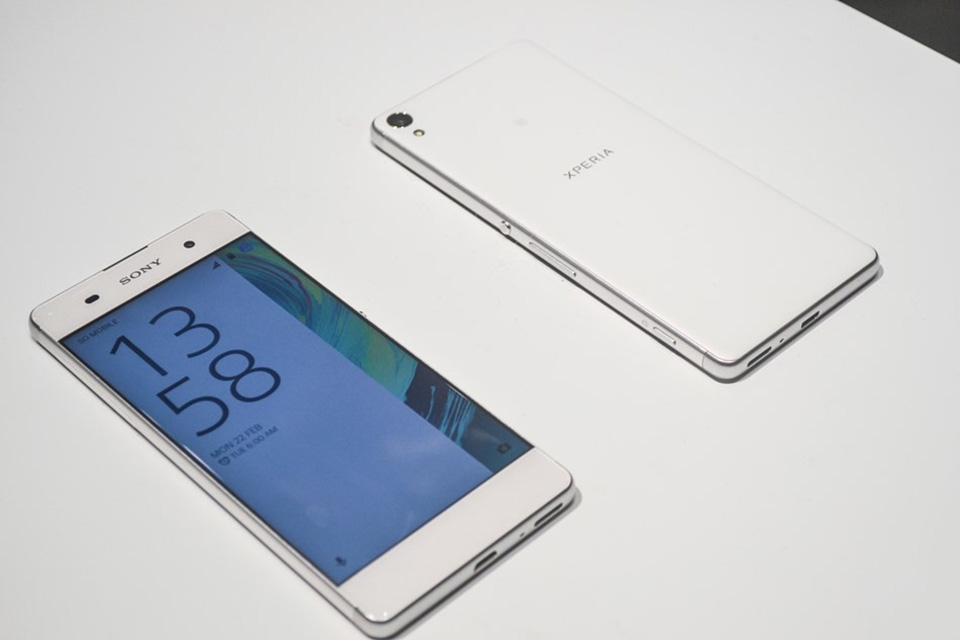 [VIDEO] Trên tay Sony Xperia XA: Thanh mảnh - Ấn tượng
