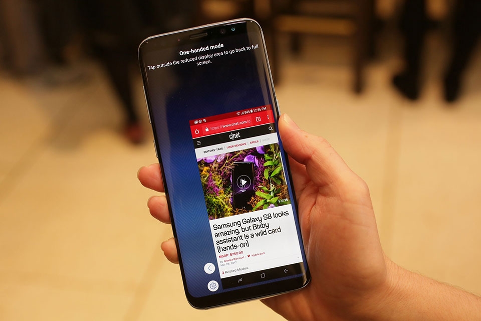 Kích hoạt chế độ một tay trên Samsung Galaxy S8 Kích hoạt chế độ một tay trên Samsung Galaxy S8