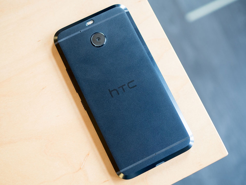 Đánh giá HTC 10 Evo