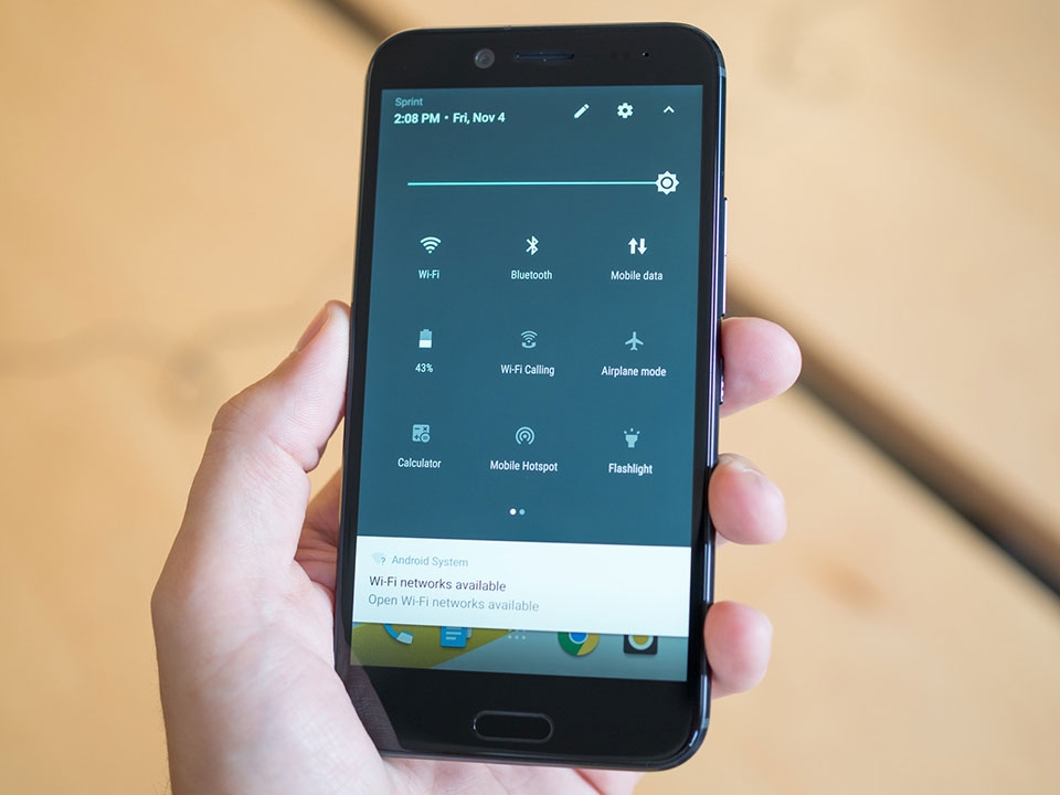 Đánh giá HTC 10 Evo