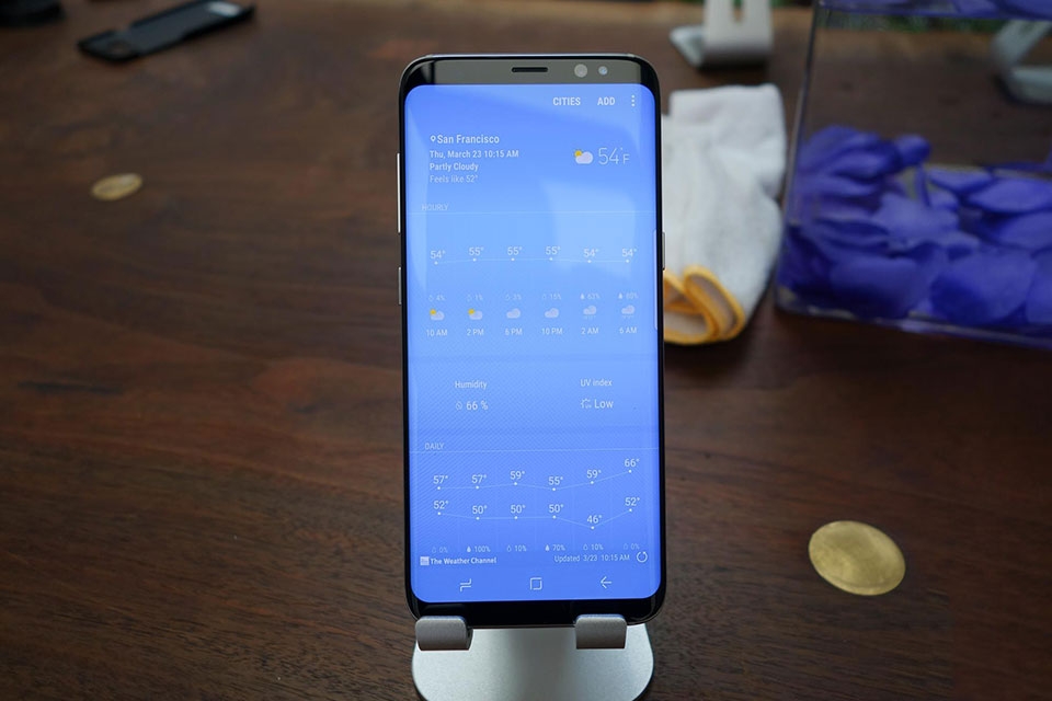 Tại sao lại nên mua Samsung Galaxy S8?