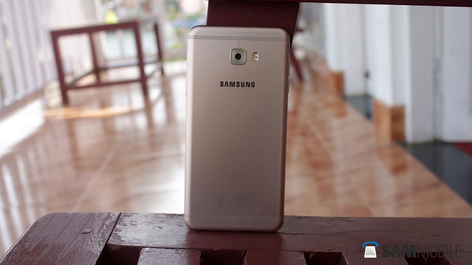 Samsung Galaxy C7 Pro