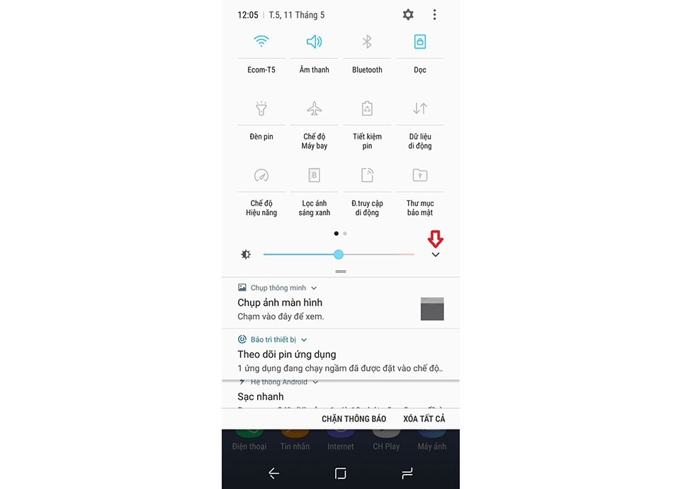 Đưa thanh chỉnh sáng lên ngăn thông báo của Galaxy S8