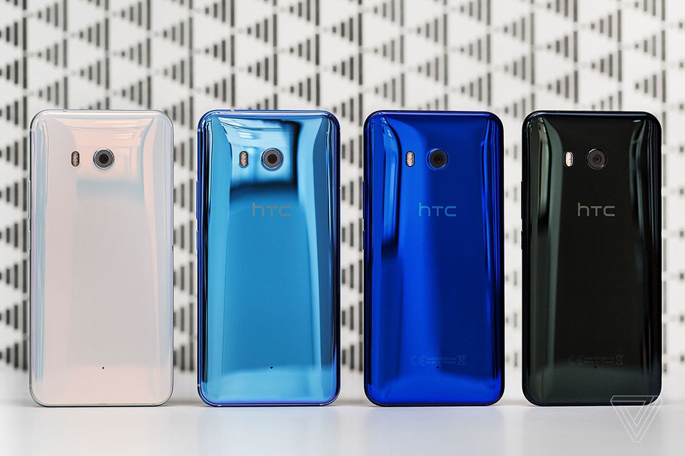HTC U11 ra mắt chính thức với nhiều cải tiến thú vị HTC U11 ra mắt chính thức với nhiều cải tiến thú vị