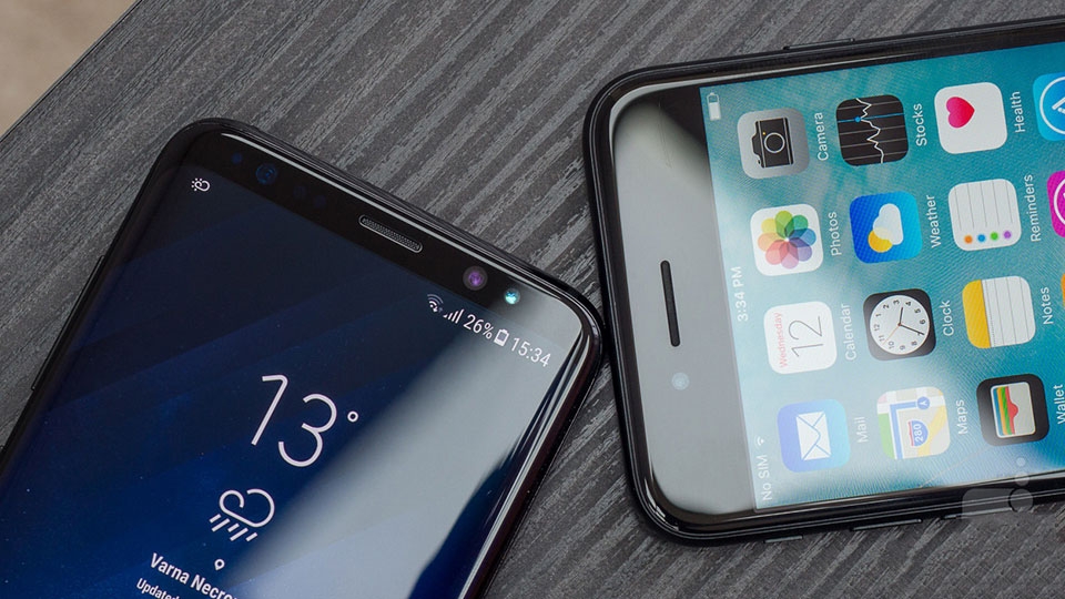 Samsung Galaxy S8 vs iPhone 7