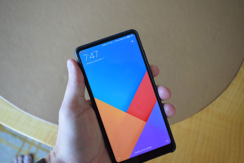 Trên tay Xiaomi Mi Mix 2 Trên tay Xiaomi Mi Mix 2