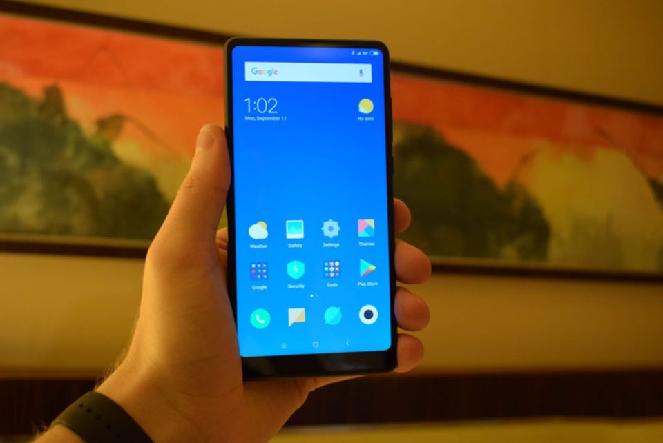 Trên tay Xiaomi Mi Mix 2 Trên tay Xiaomi Mi Mix 2