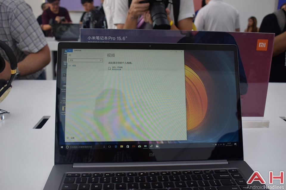 Trên tay Xiaomi Mi Notebook Pro Trên tay Xiaomi Mi Notebook Pro