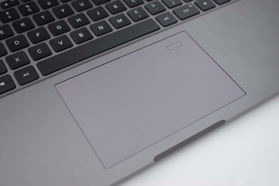 Trên tay Xiaomi Mi Notebook Pro Trên tay Xiaomi Mi Notebook Pro