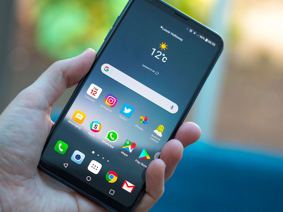 LG V30 vs LG V30 Plus: Sự khác biệt là gì?