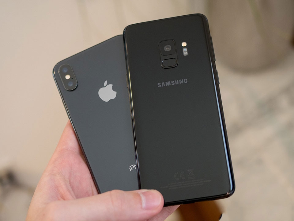 Galaxy S9 vs iPhone X: Liệu Samsung đã làm đủ? Galaxy S9 vs iPhone X: Liệu Samsung đã làm đủ?