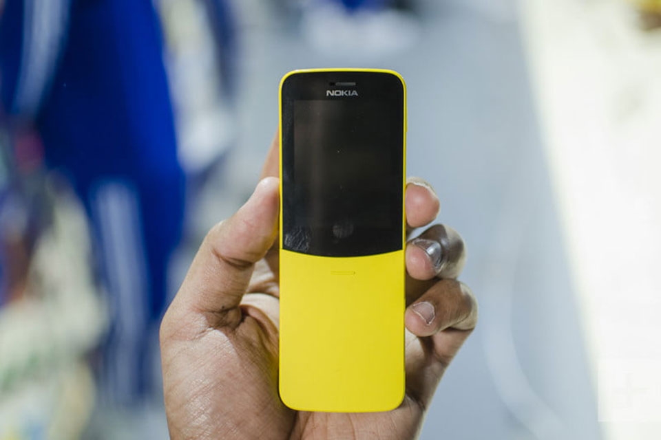 Trên tay Nokia 8810 4G (2018)