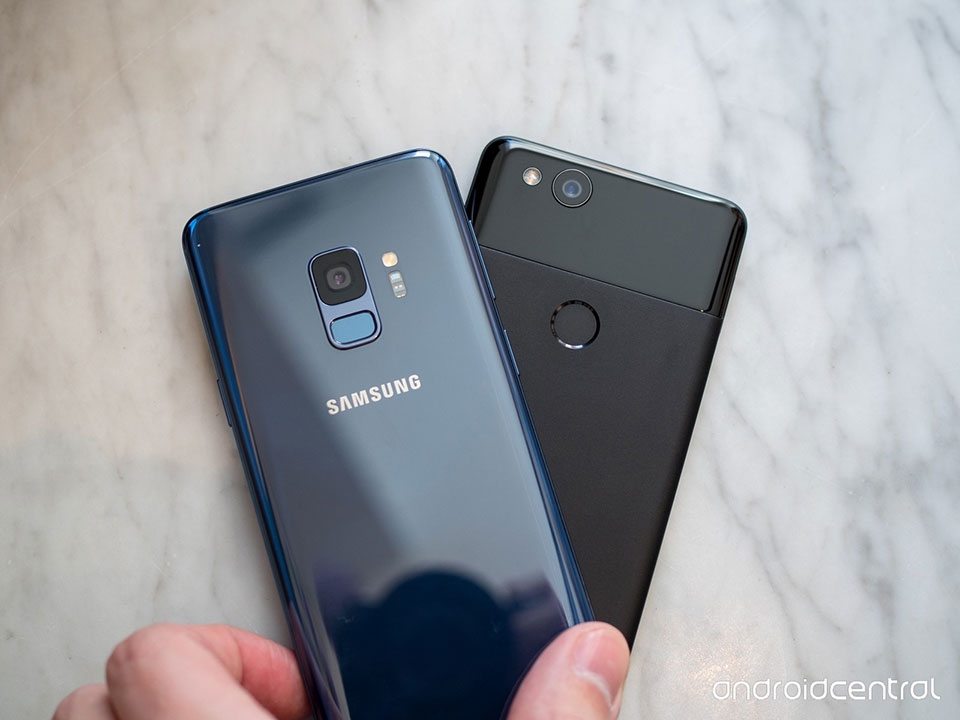 So sánh Samsung Galaxy S9 vs Google Pixel 2
