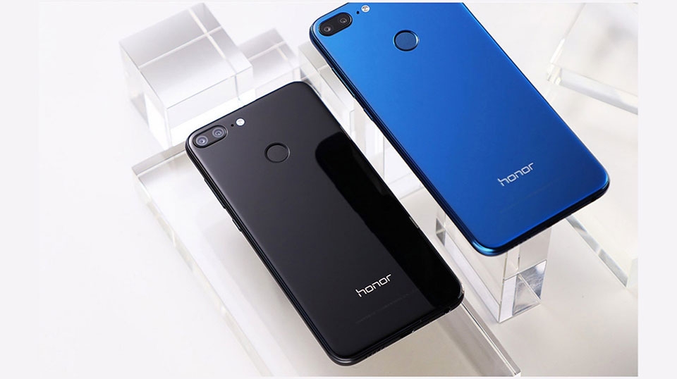Honor 9 Lite vs Xiaomi Redmi 5 Plus