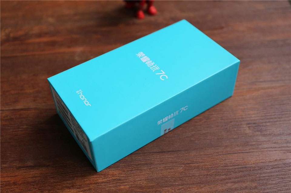 Trên tay Huawei Honor 7C Trên tay Huawei Honor 7C