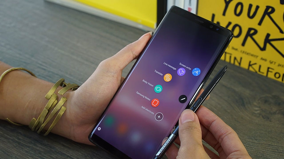 Samsung Galaxy Note 8 bắt đầu nhận Android 8.0 Oreo Samsung Galaxy Note 8 bắt đầu nhận Android 8.0 Oreo