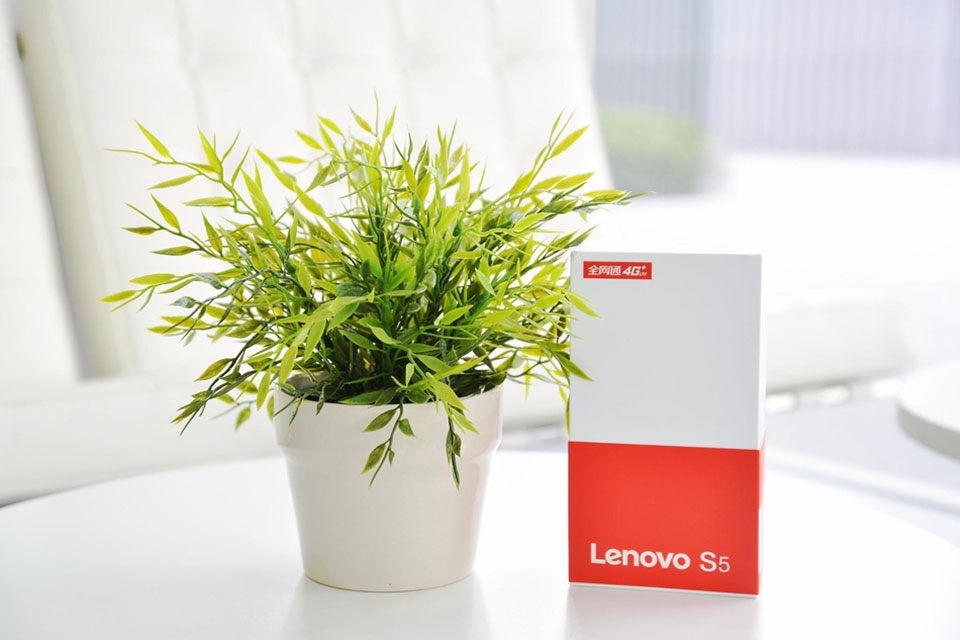 Lenovo S5 Lenovo S5