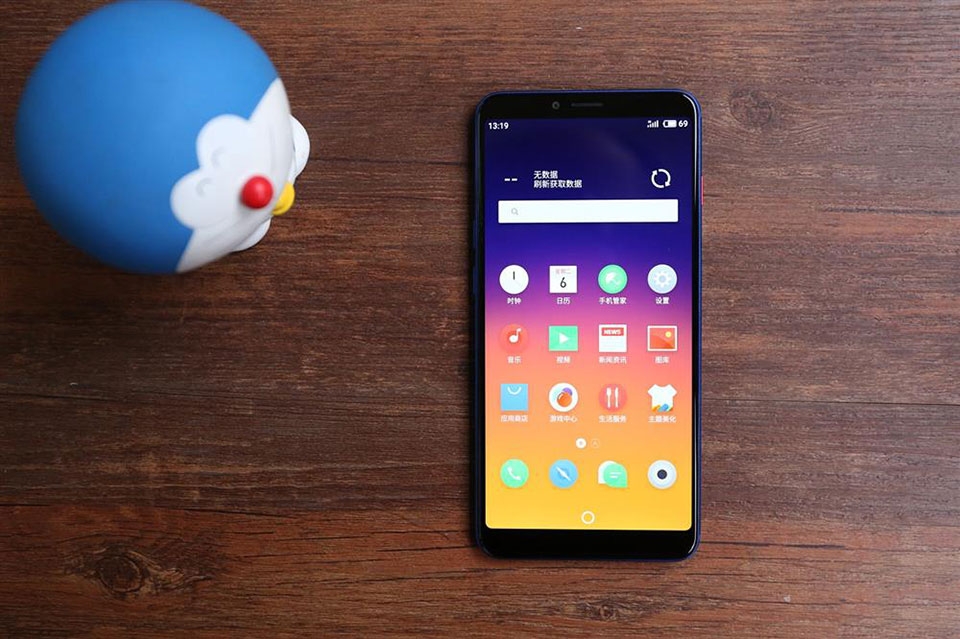 Trên tay Meizu E3