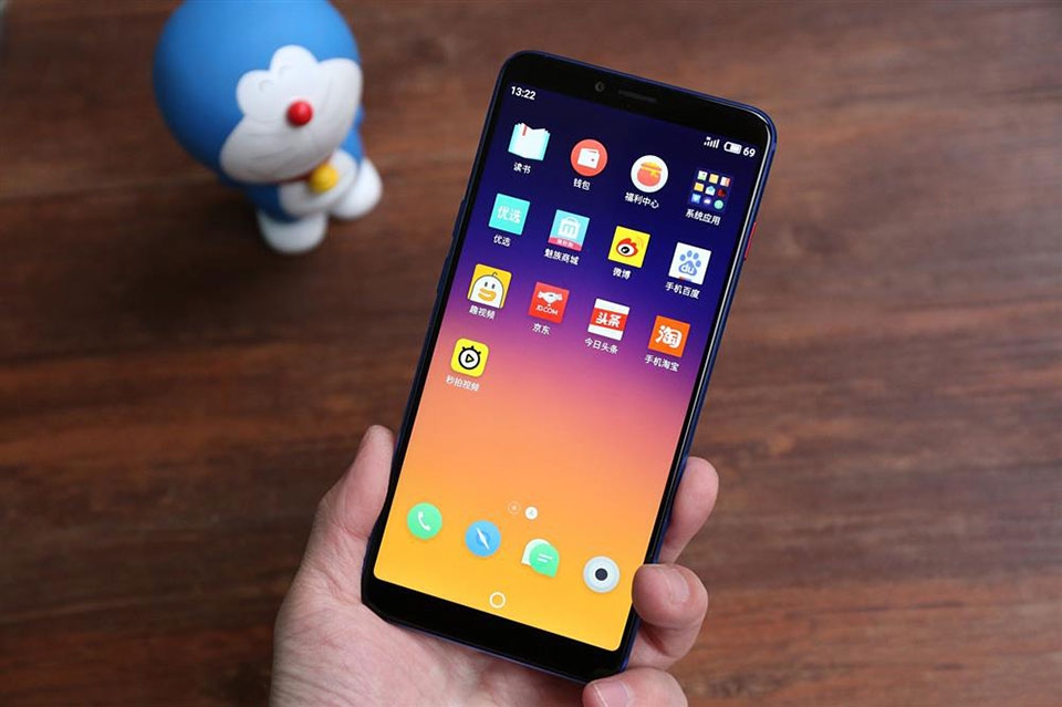 Trên tay Meizu E3
