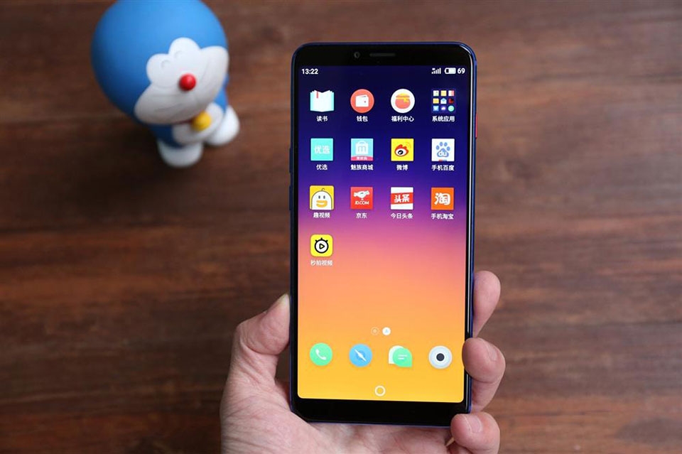 Trên tay Meizu E3