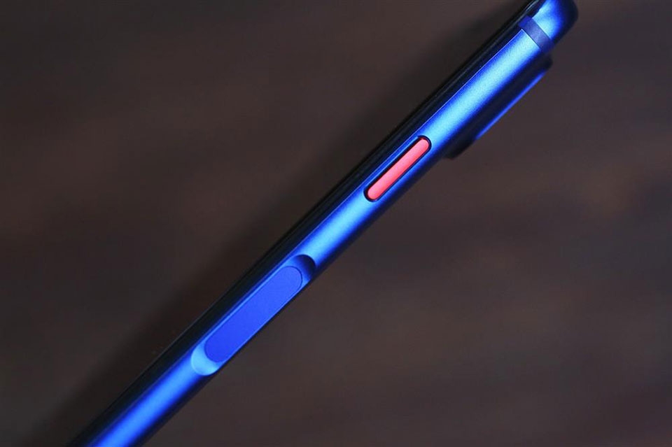 Trên tay Meizu E3