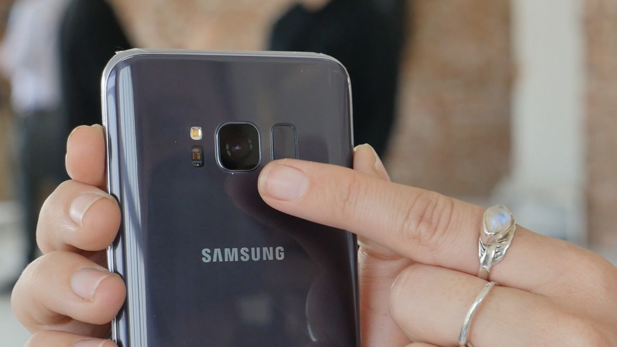 Trải nghiệm sau một năm dùng Samsung Galaxy S8 Trải nghiệm sau một năm dùng Samsung Galaxy S8