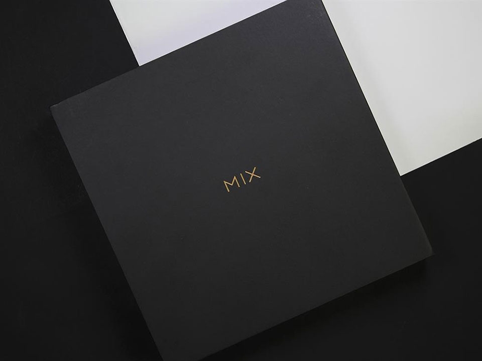 Trên tay Xiaomi Mi Mix 2s