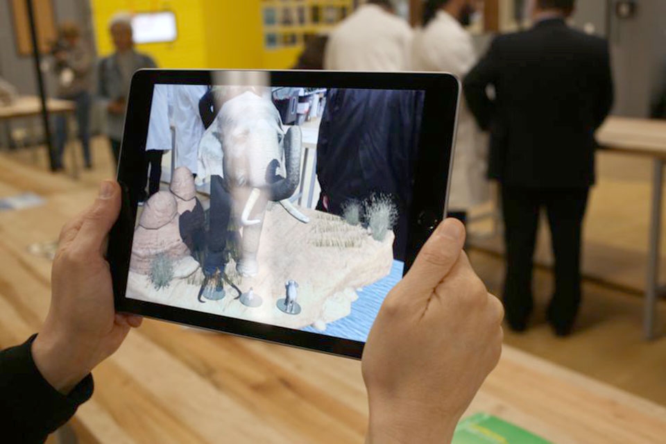 Trên tay iPad (2018) Trên tay iPad (2018)