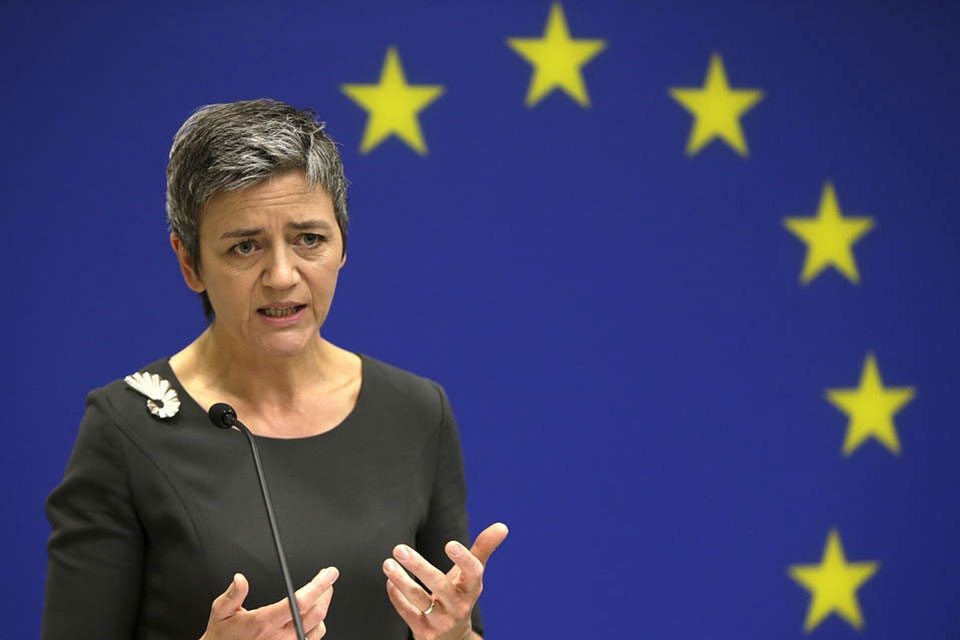 Thị trưởng EU - bà Margrethe Vestager Thị trưởng EU - bà Margrethe Vestager