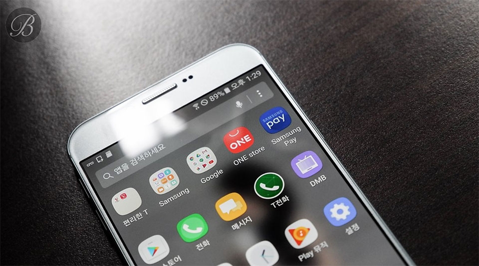 Trên tay Samsung Galaxy A8 2016 Trên tay Samsung Galaxy A8 2016