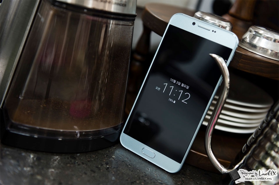 Trên tay Samsung Galaxy A8 2016 Trên tay Samsung Galaxy A8 2016