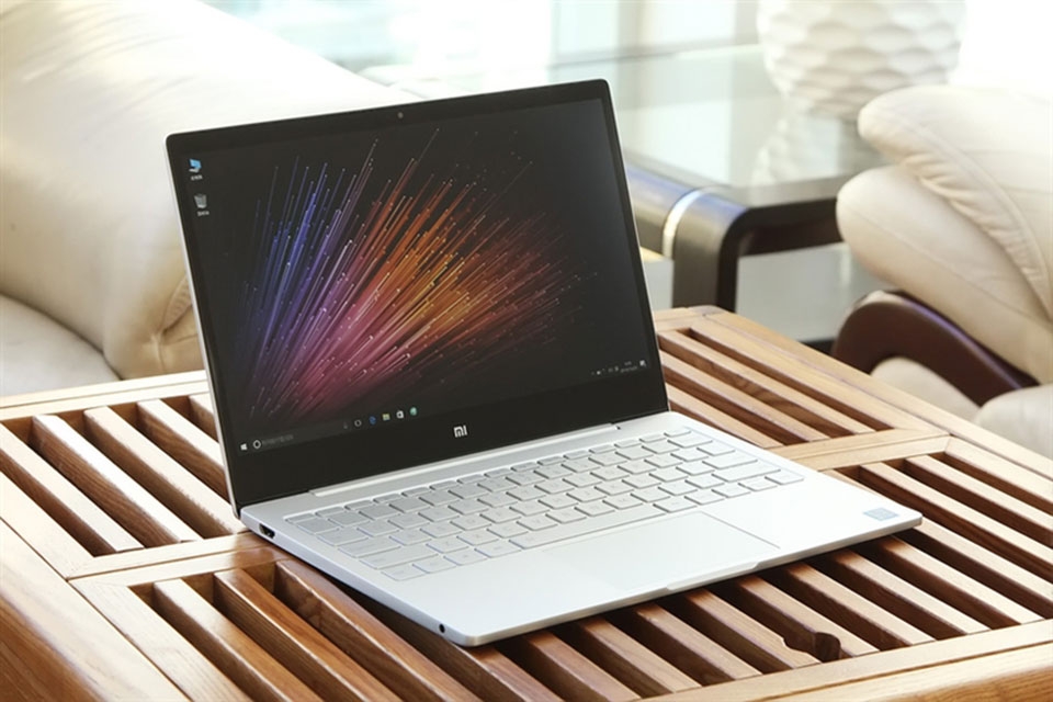 Xiaomi Mi Notebook Air 4G Xiaomi Mi Notebook Air 4G
