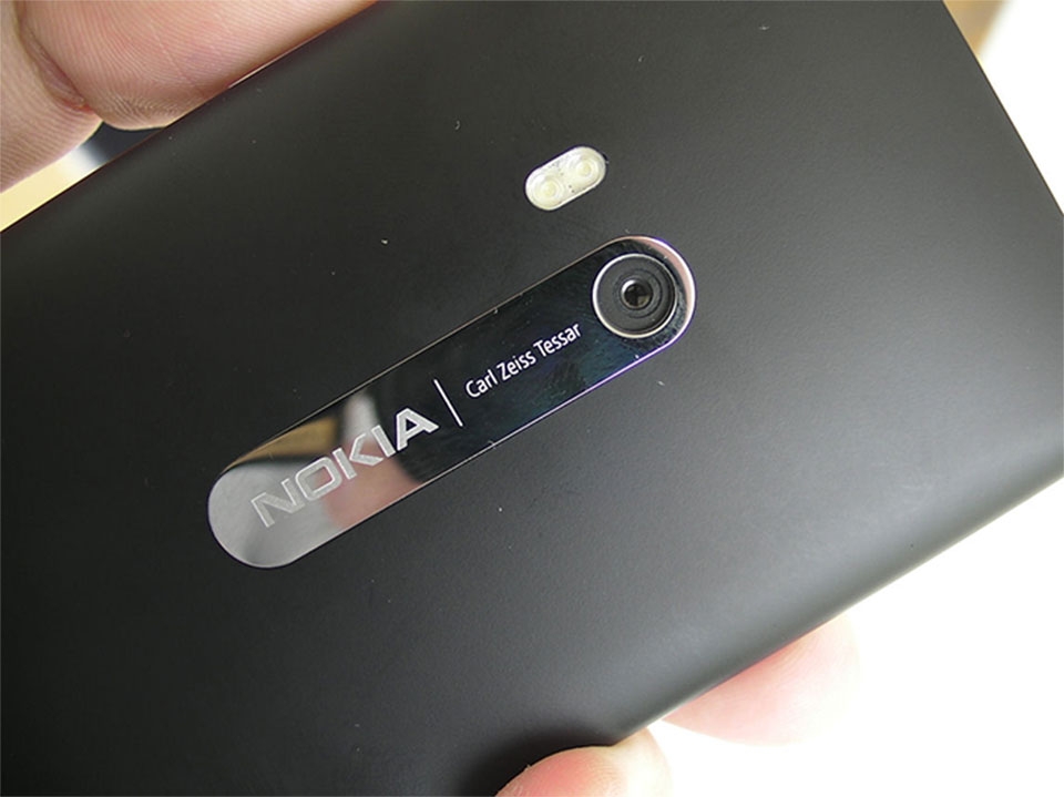 Smartphone Nokia vẫn có thể mang ống kính Carl Zeiss