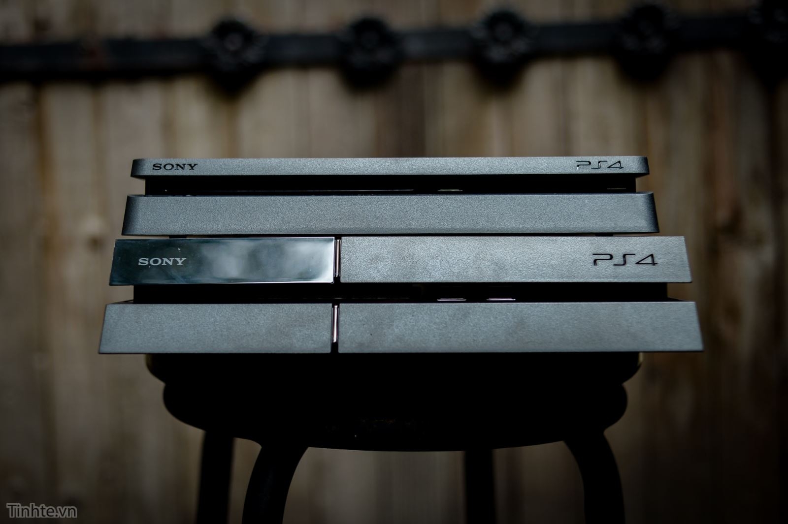 So sánh cấu hình và giá bán các dòng PS4 hiện nay So sánh cấu hình và giá bán các dòng PS4 hiện nay