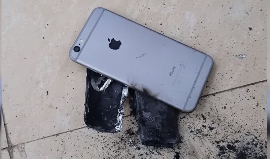 Một chiếc iPhone phát nổ trong tiệm salon Việt Nam