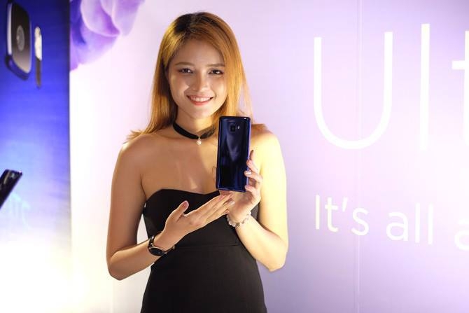 HTC U Ultra và HTC U Play chính thức được giới thiệu HTC U Ultra và HTC U Play chính thức được giới thiệu